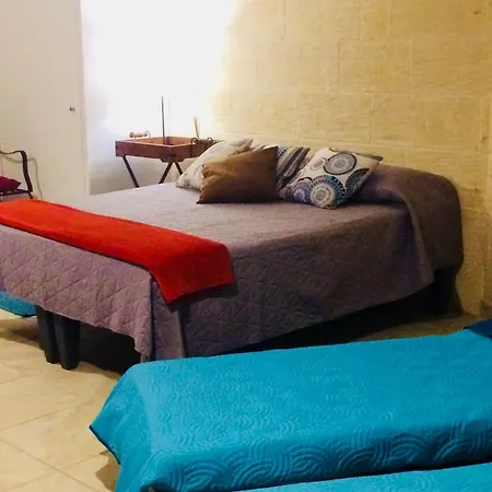 بيت ضيافة In Nuffara Plus نادور