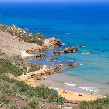 In Nuffara Plus * نادور